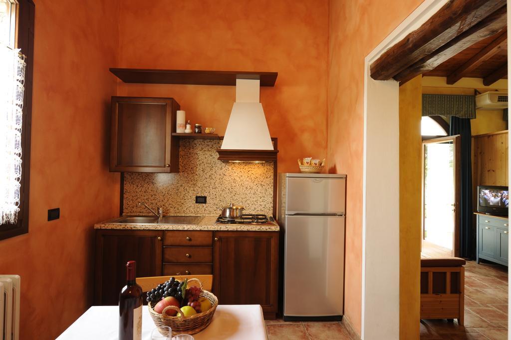 Agriturismo Gian Galeazzo Visconti Guest House Valeggio sul Mincio Phòng bức ảnh